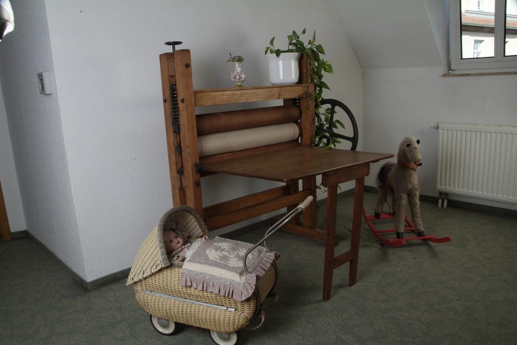 ホテル Am Rossplan アルテンブルク エクステリア 写真